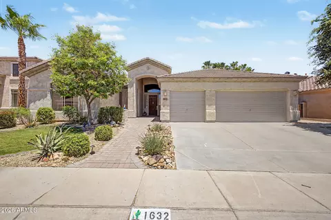 1632 W Frye Rd, Phoenix, AZ 85045