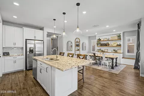 Kitchen - 9919 E Thornbush Ave, Mesa, AZ 85212 photo 2 of 2