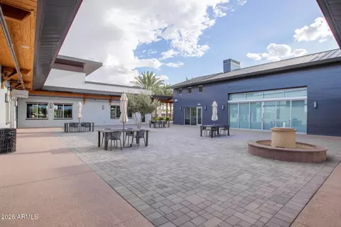 View/Area - 9919 E Thornbush Ave, Mesa, AZ 85212 photo 3 of 10