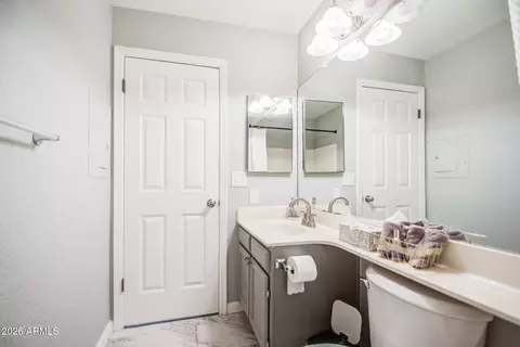 Bath - 1633 E Lakeside Dr #195, Gilbert, AZ 85234 photo 1 of 5