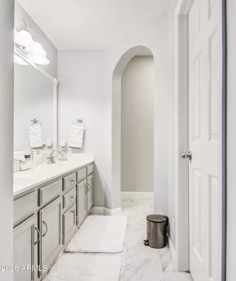 Bath - 1633 E Lakeside Dr #195, Gilbert, AZ 85234 photo 3 of 5