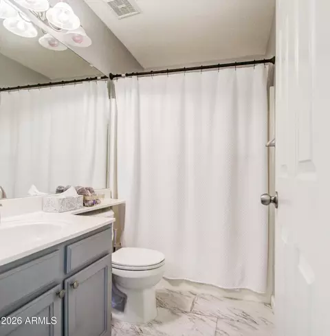 Bath - 1633 E Lakeside Dr #195, Gilbert, AZ 85234 photo 2 of 5