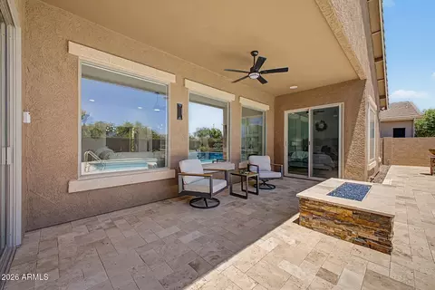 Exterior - 3939 E Dubois Ave, Gilbert, AZ 85298 photo 1 of 7