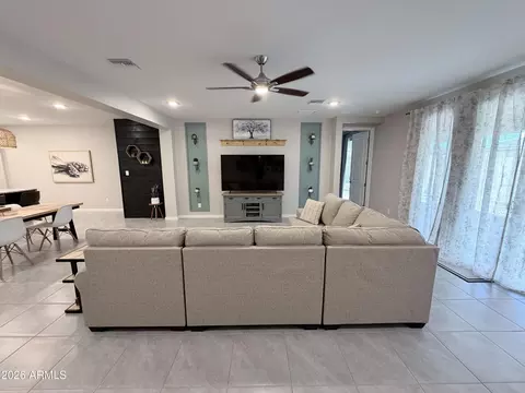 Living - 14721 E 42nd St, Yuma, AZ 85367 photo 2 of 2