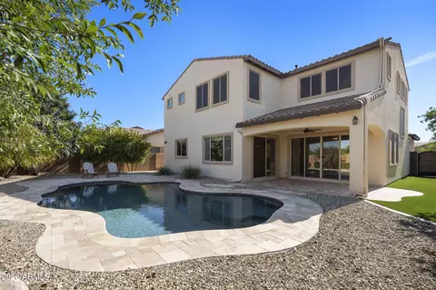 Exterior - 5774 S Seton Ave, Gilbert, AZ 85298 photo 6 of 10