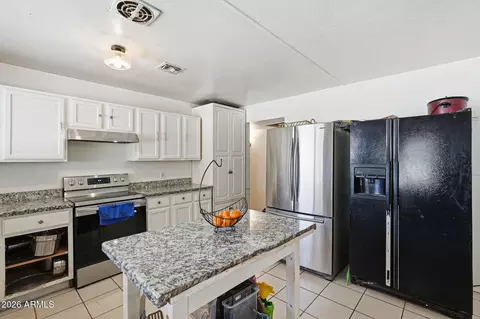 Kitchen - 4832 W Earll Dr, Phoenix, AZ 85031 photo 1 of 4