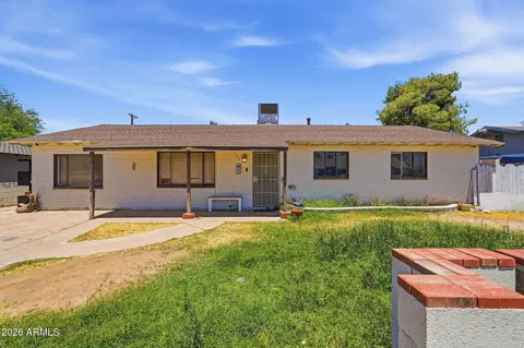 4832 W Earll Dr, Phoenix, AZ 85031