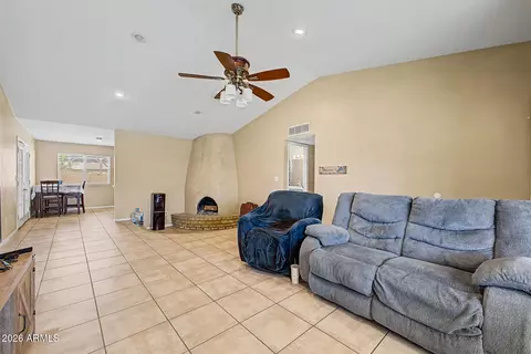 4716 W Annette Cir, Glendale, AZ 85308