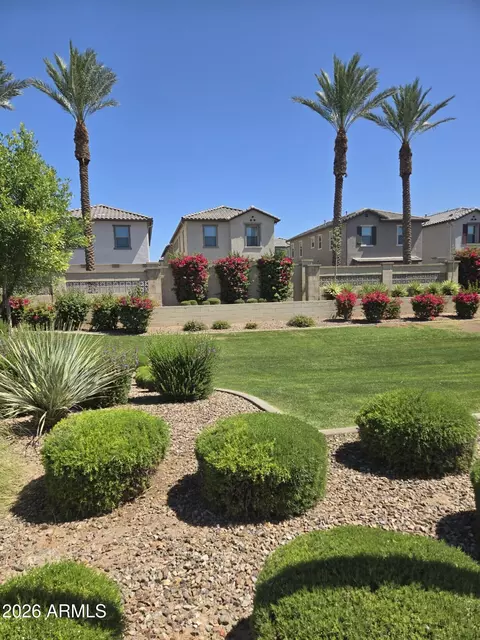 Exterior - 1731 S 82nd Way, Mesa, AZ 85209 photo 4 of 6