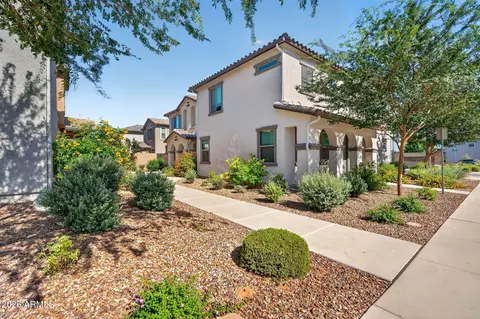 Exterior - 1731 S 82nd Way, Mesa, AZ 85209 photo 3 of 6