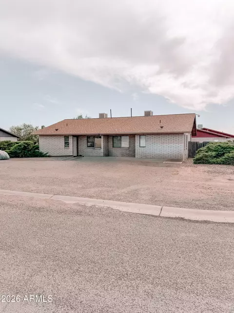 2175 Hohokam Dr, Douglas, AZ 85607