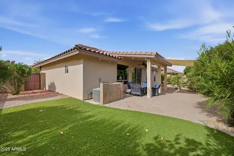 Exterior - 11456 E Ocaso Ave, Mesa, AZ 85212 photo 7 of 11