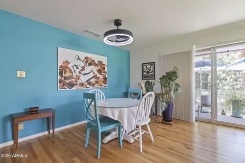 Dining - 170 E Coronado Rd #63, Phoenix, AZ 85004 photo 1 of 2