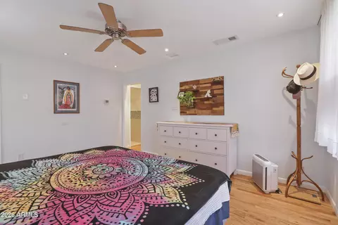 Bedroom - 170 E Coronado Rd #63, Phoenix, AZ 85004 photo 2 of 3