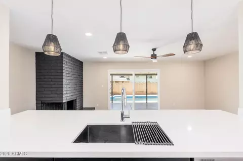 4201 W Luke Ave, Phoenix, AZ 85019