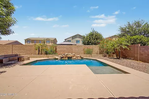 Exterior - 4116 E County Down Dr, Chandler, AZ 85249 photo 4 of 8