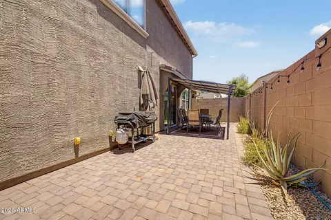 Exterior - 1659 S 83rd Pl, Mesa, AZ 85209 photo 2 of 11