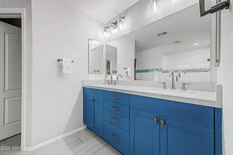Bath - 2953 S Mandy Cir, Mesa, AZ 85212 photo 1 of 4