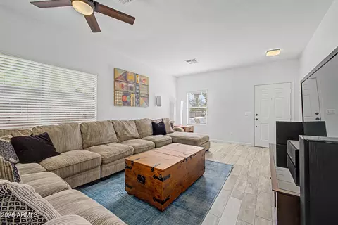 Living - 2953 S Mandy Cir, Mesa, AZ 85212 photo 2 of 2