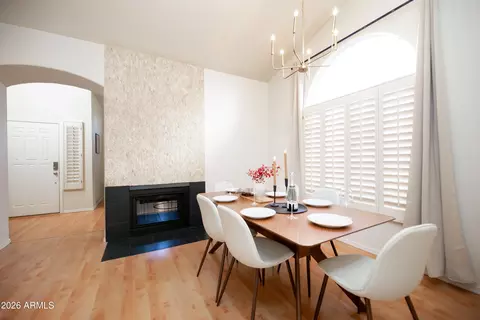 Dining - 4117 E Glenhaven Dr, Phoenix, AZ 85048 photo 3 of 3