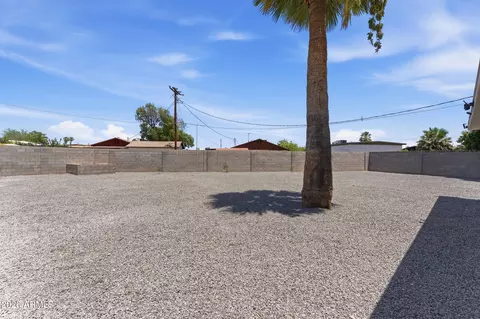 Exterior - 314 E Glade Ave, Mesa, AZ 85210 photo 10 of 12