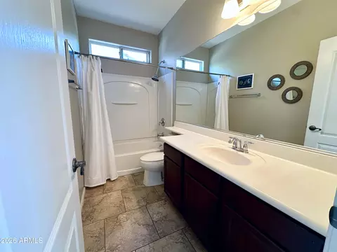 Bath - 4063 E Milky Way, Gilbert, AZ 85295 photo 3 of 3