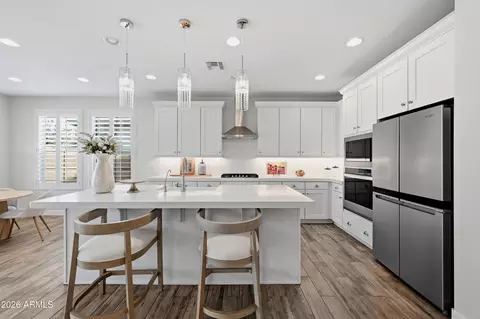 Kitchen - 2144 E Flamingo Way E, Gilbert, AZ 85297 photo 2 of 3