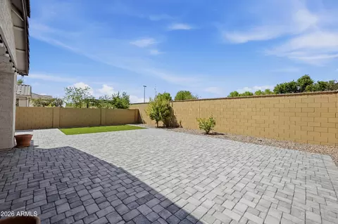 Exterior - 2144 E Flamingo Way E, Gilbert, AZ 85297 photo 7 of 7