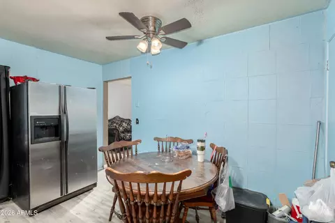 Dining - 5001 S 19th Dr, Phoenix, AZ 85041 photo 1 of 1