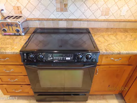 Kitchen - 14629 S 24th St, Phoenix, AZ 85048 photo 6 of 7