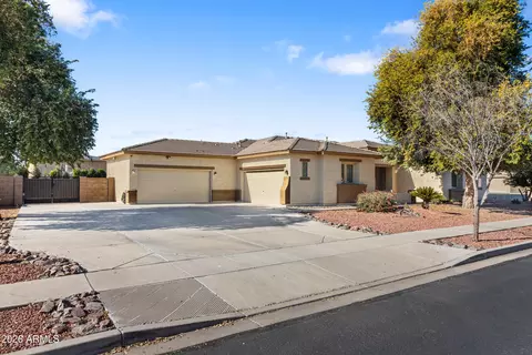 5634 N 82nd Ave, Glendale, AZ 85303