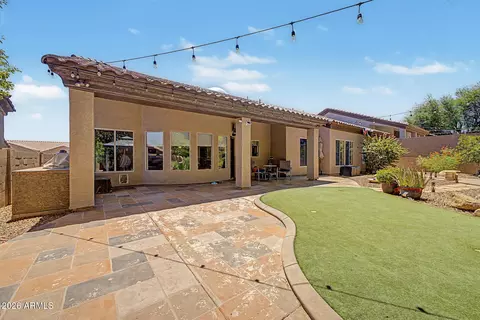 Exterior - 1934 Everett Dr, Phoenix, AZ 85022 photo 4 of 6