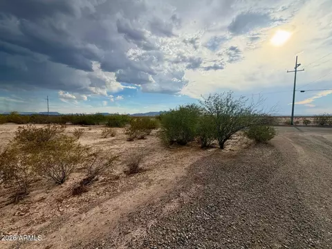 0 Eagle Tail Ln #-, Bouse, AZ 85325 photo 2