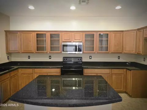 Kitchen - 6905 S 9th Ave, Phoenix, AZ 85041 photo 1 of 3