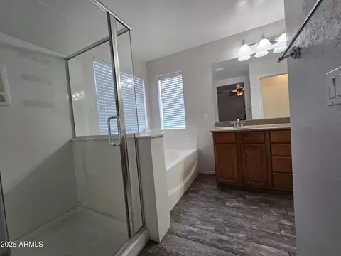Bath - 6905 S 9th Ave, Phoenix, AZ 85041 photo 1 of 4