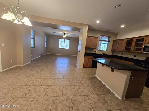 Living - 6905 S 9th Ave, Phoenix, AZ 85041 photo 1 of 2