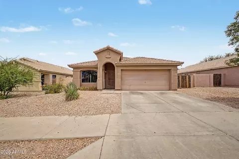 Exterior - 6637 S 18th Dr, Phoenix, AZ 85041 photo 1 of 4
