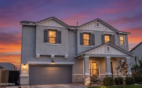 2296 E Canary Dr, Gilbert, AZ 85297