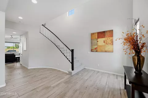 Entry Way - 2296 E Canary Dr, Gilbert, AZ 85297 photo 4 of 7