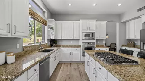 Kitchen - 7360 E Sandia Cir, Mesa, AZ 85207 photo 3 of 6
