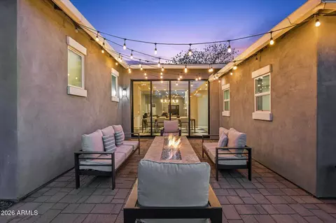 Exterior - 3324 E Osborn Rd, Phoenix, AZ 85018 photo 13 of 20