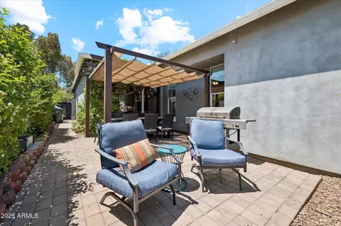 Exterior - 3324 E Osborn Rd, Phoenix, AZ 85018 photo 4 of 20