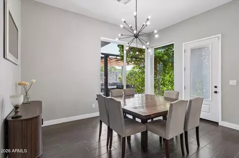 Dining - 3324 E Osborn Rd, Phoenix, AZ 85018 photo 4 of 5