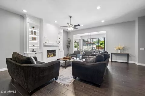Living - 3324 E Osborn Rd, Phoenix, AZ 85018 photo 1 of 2