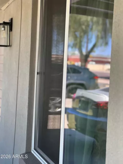 Exterior - 6831 W Camelback Rd, Phoenix, AZ 85033 photo 6 of 7