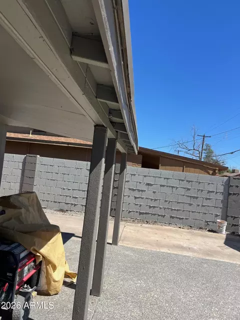Exterior - 6831 W Camelback Rd, Phoenix, AZ 85033 photo 2 of 7