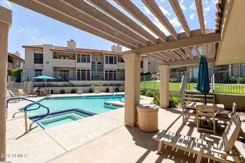 Exterior - 1820 E Morten Ave #119, Phoenix, AZ 85020 photo 7 of 15