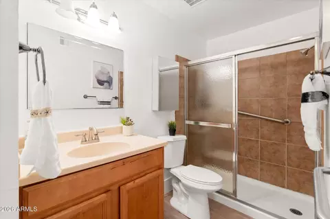 Bath - 1820 E Morten Ave #119, Phoenix, AZ 85020 photo 3 of 5