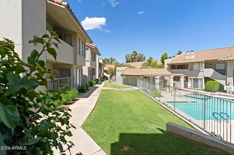 Exterior - 1820 E Morten Ave #119, Phoenix, AZ 85020 photo 13 of 15