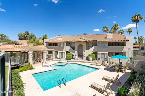 Exterior - 1820 E Morten Ave #119, Phoenix, AZ 85020 photo 5 of 15